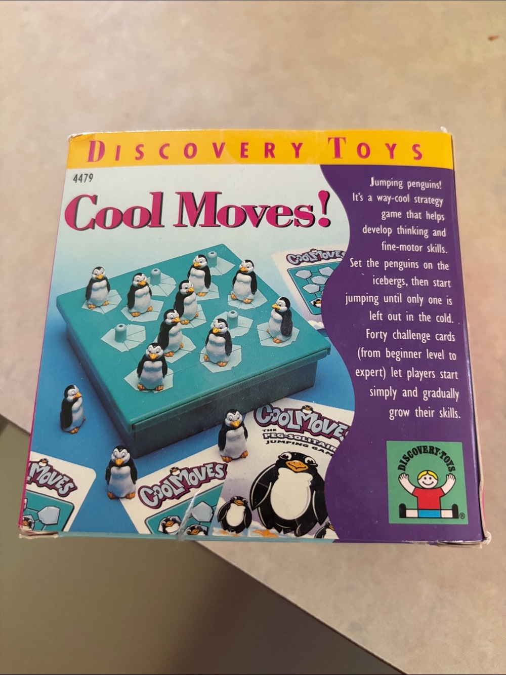 Discovery Cool Moves! Kids Strategy Game - Teal, White & Yellow